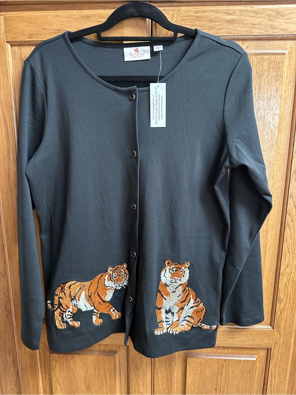 Woman’s Black Snap front Cardigan with Tiger Embroidery